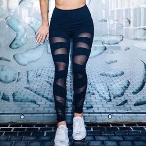 Buffbunny Mesh Black Leggings